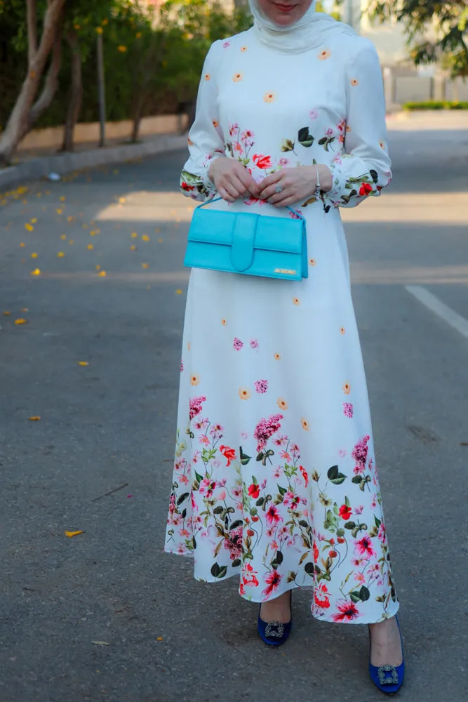 Back to basics florals comeback floral border maxi dress in floral print off white fully lined maxi sleeves