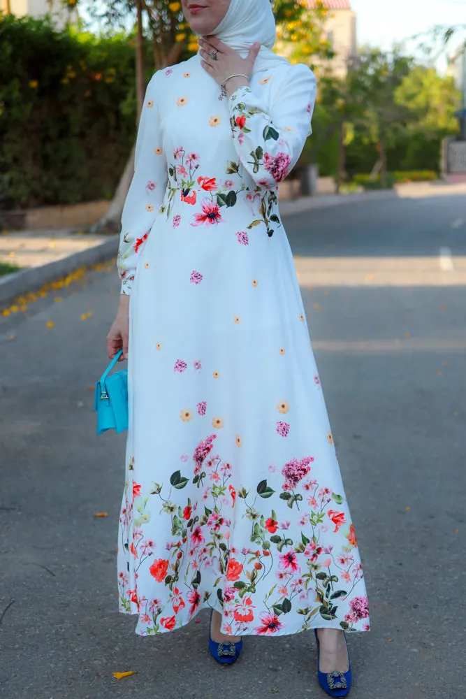 Back to basics florals comeback floral border maxi dress in floral print off white fully lined maxi sleeves