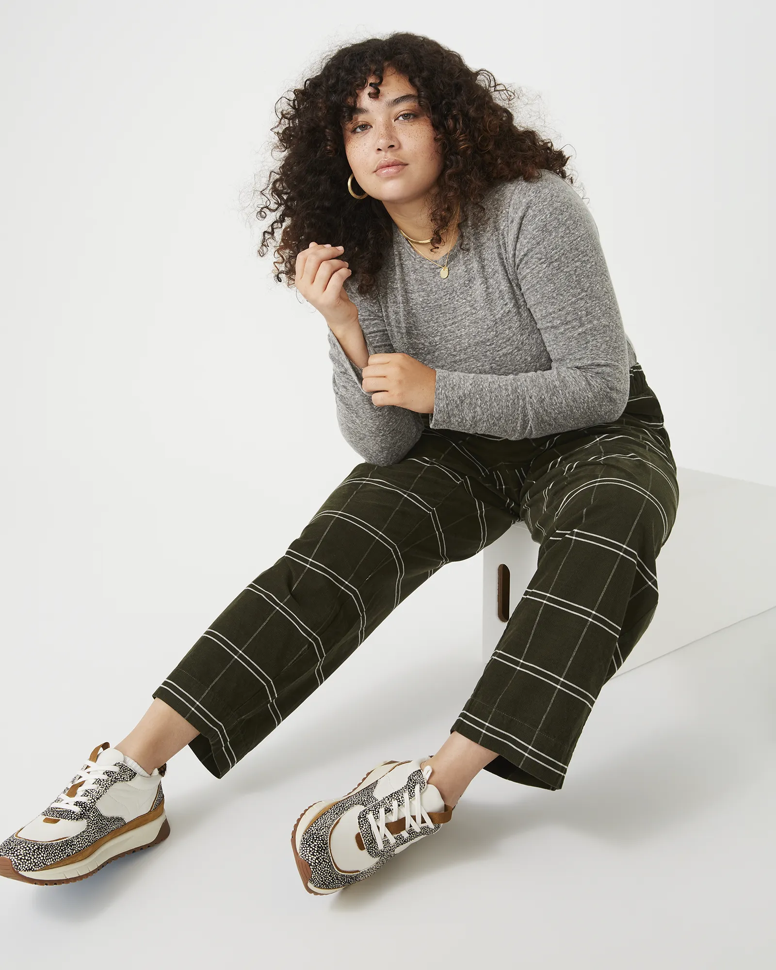 Curvy Corduroy Pull-On Jogger Pants | Forest Green / Ivory