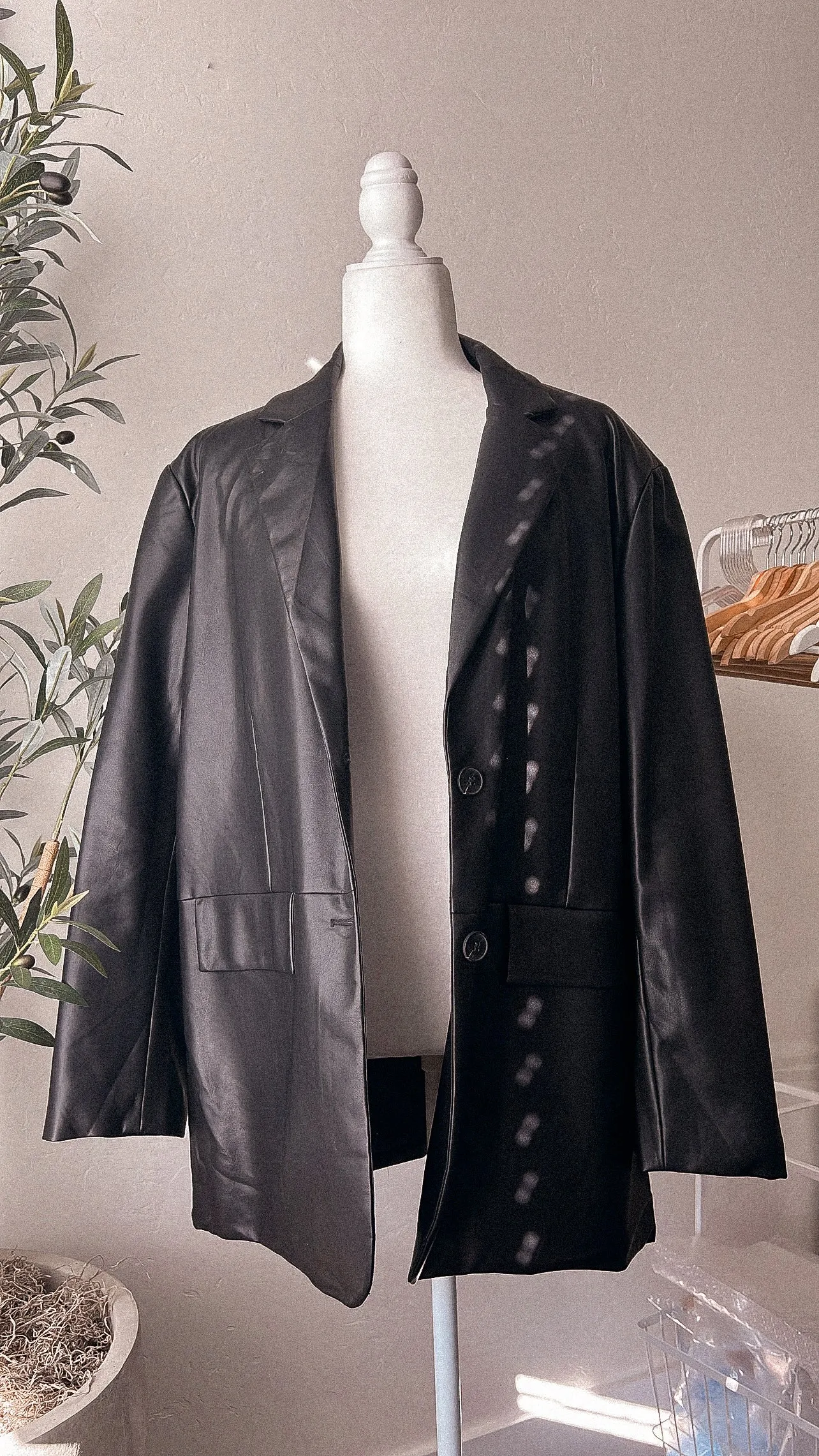 It’s not that serious faux leather boyfriend blazer