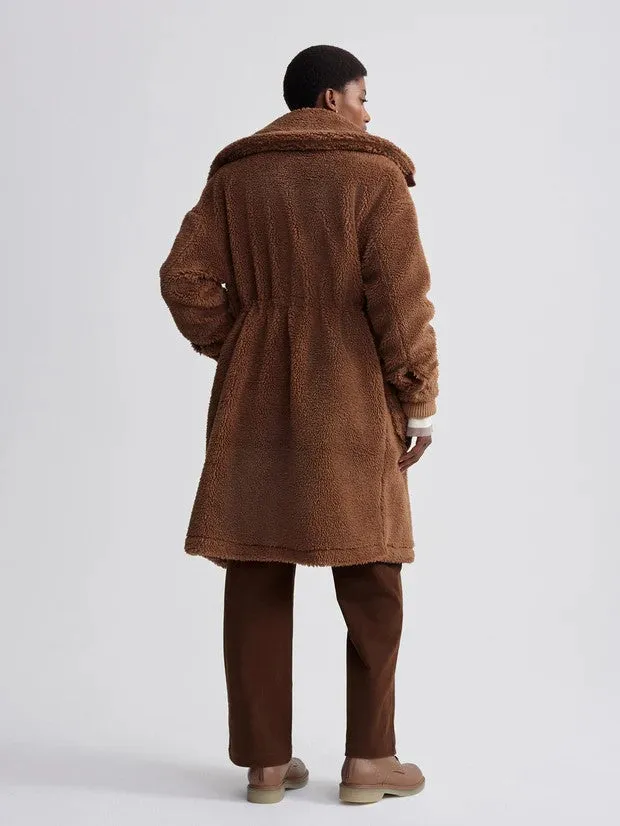 Logan Sherpa Coat in Pecan Pie