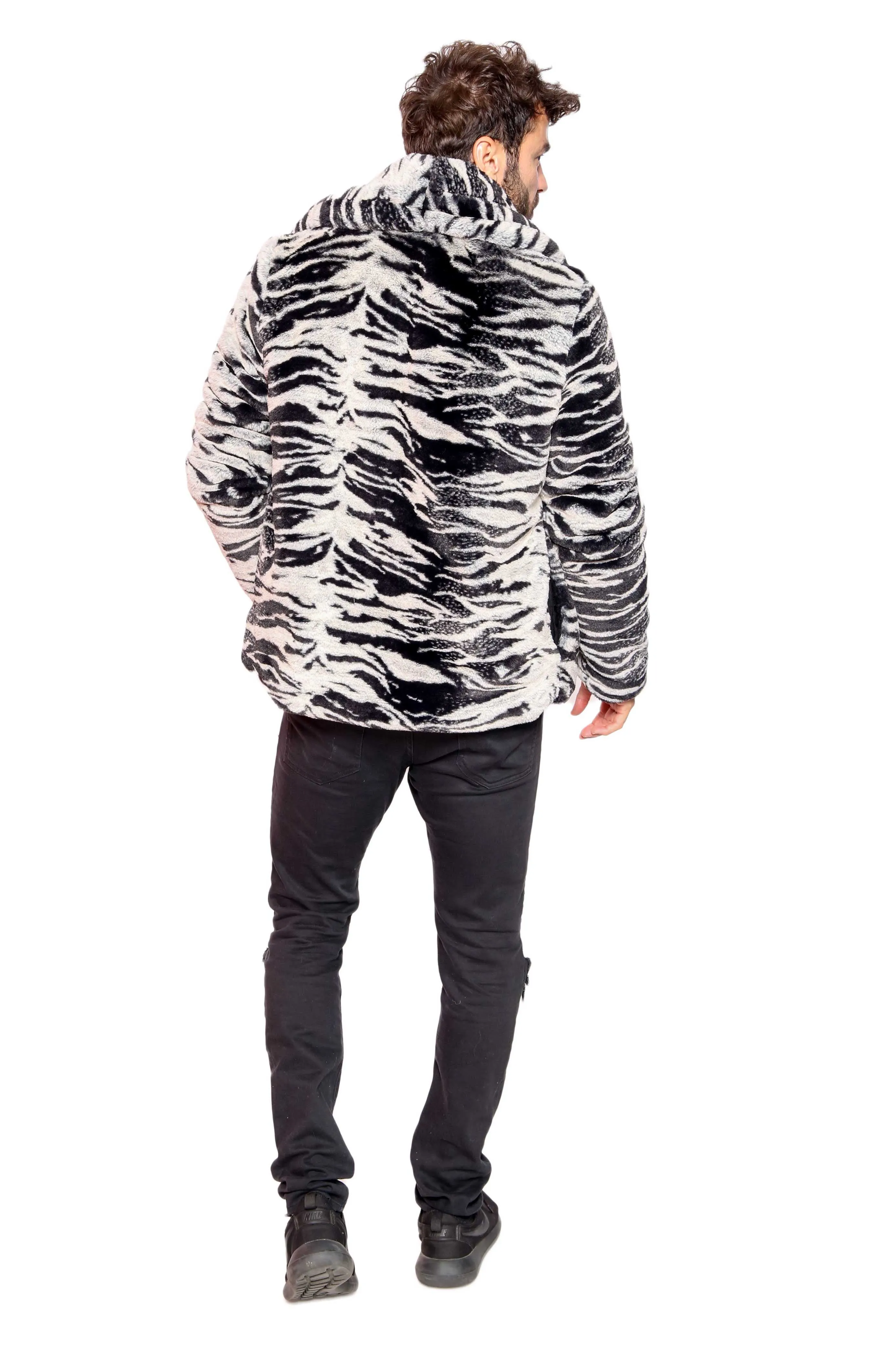 Men's Short Cozy Coat in "Neutral Tiger"