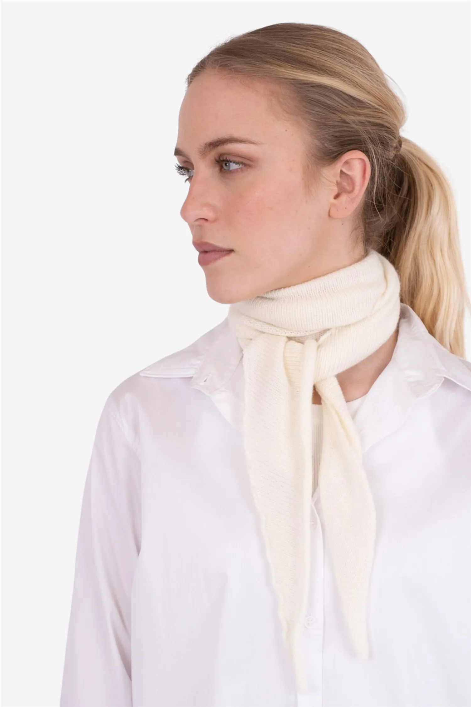 Misty Knit Scarf Off White