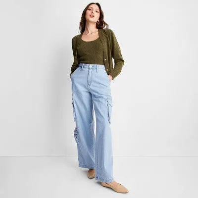 New - Women's High-Rise Wide Leg Denim Cargo Pants - Universal Thread Light Wash 2