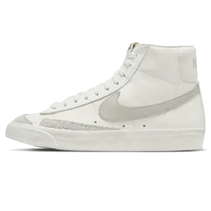 Nike Blazer '77 Vintage Mid Wmns 'Sail Light Bone'