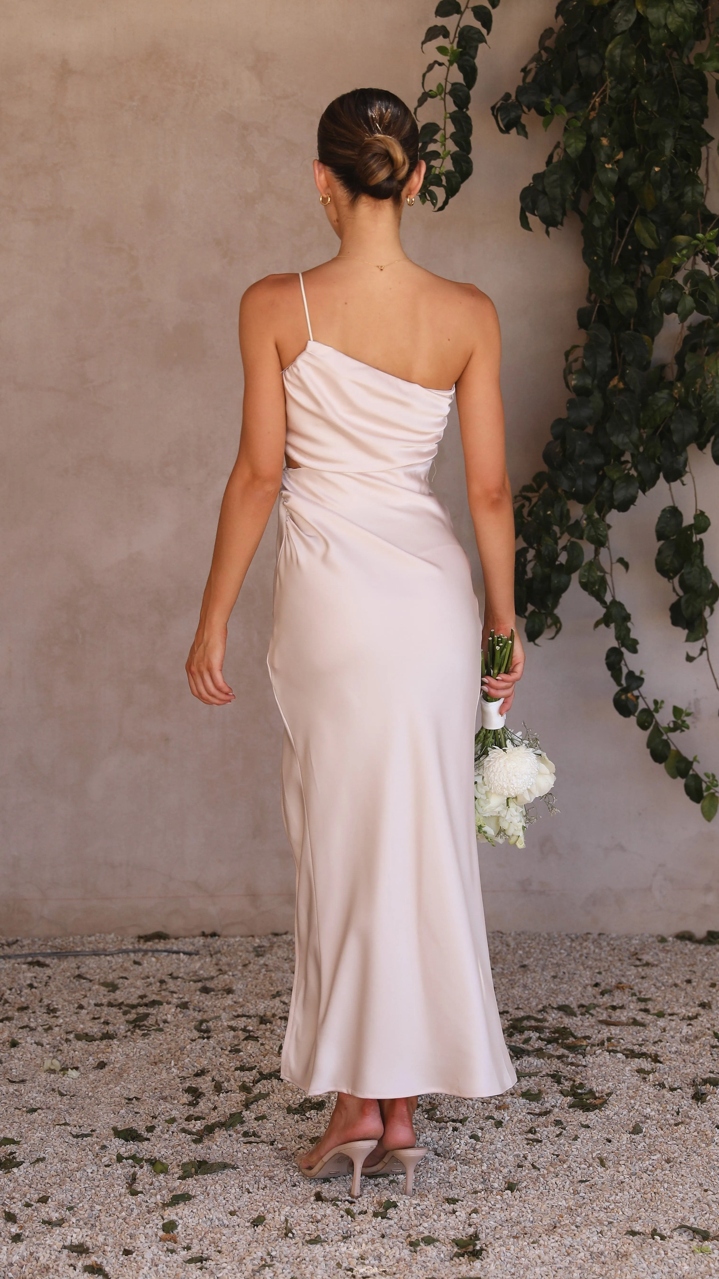 Nyla Maxi Dress - Champagne