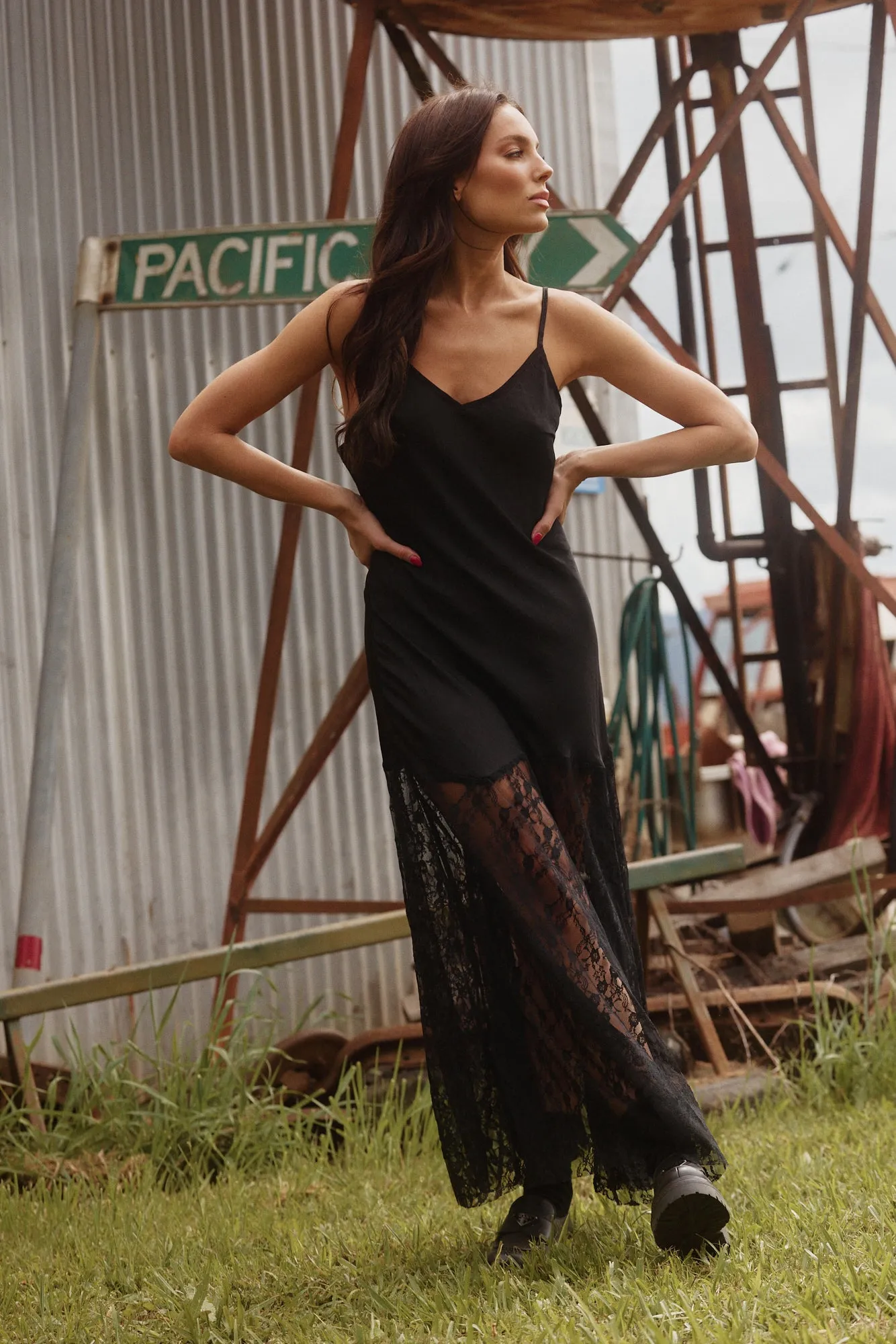 The Lace Maxi Dress, Black