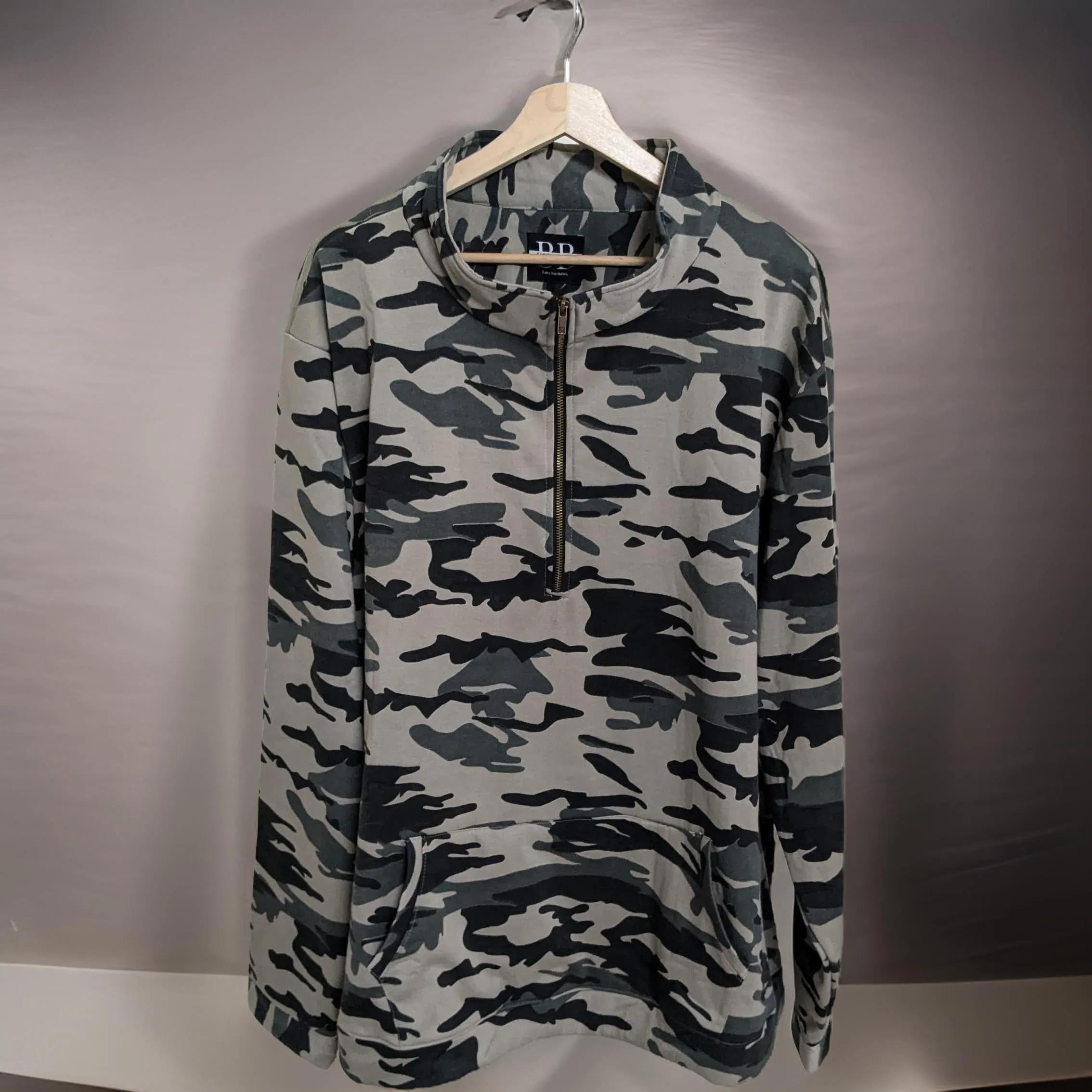 Winter Camouflage Quater Zip Fleece Sweatshirt